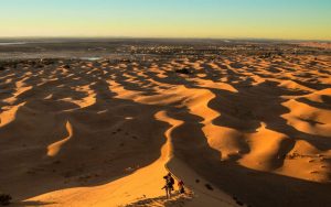 Viaje-Solidario-desierto-turismo-responsable-y-sostenible