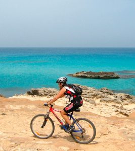 formentera activa senderismo ciclismo turismo responsable y sostenible