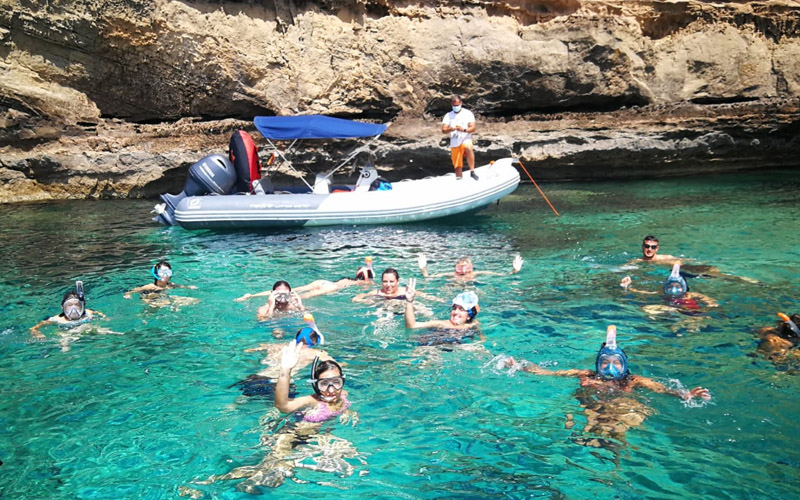 turismo responsable y sostenible. Campamento viejoven, campamento para adultos. Formentera, Menorca y Asturias