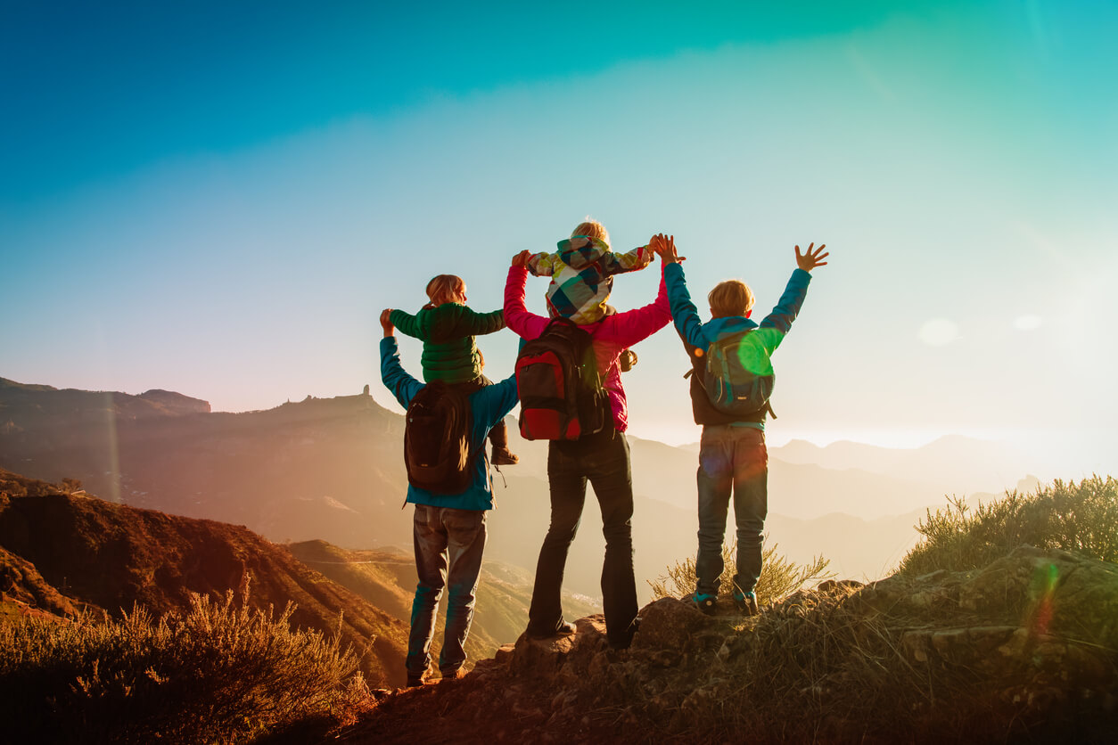 viajar en familia, viajar con niños,  turismo responsable turismo sostenible